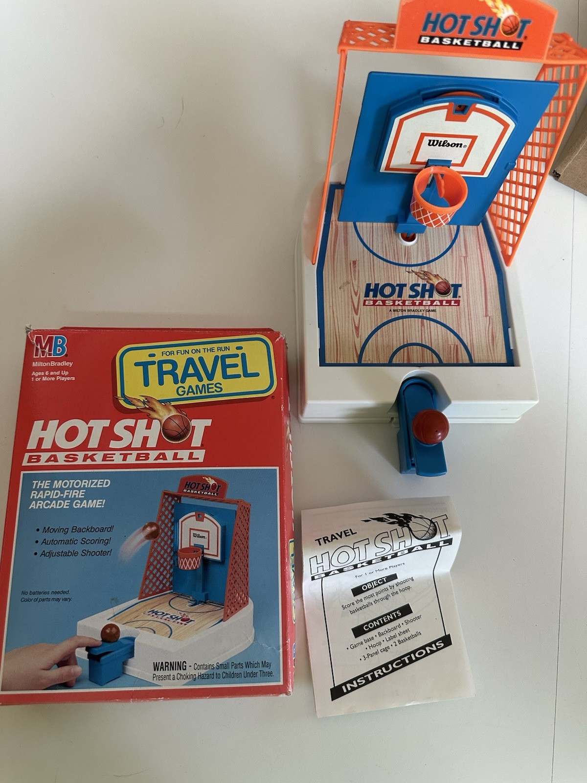 Vintage HOT SHOT BASKETBALL Travel Version (Milton-Bradley ~ 1992)- 1 Basketball