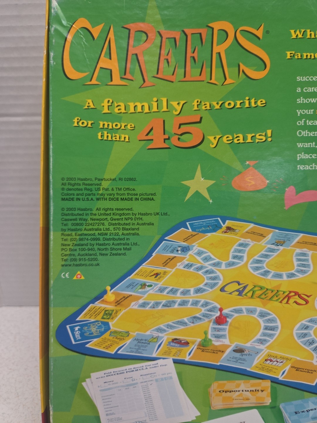Careers The Classic Board Game of Fame Fortune & Happiness 2003 Family Fun