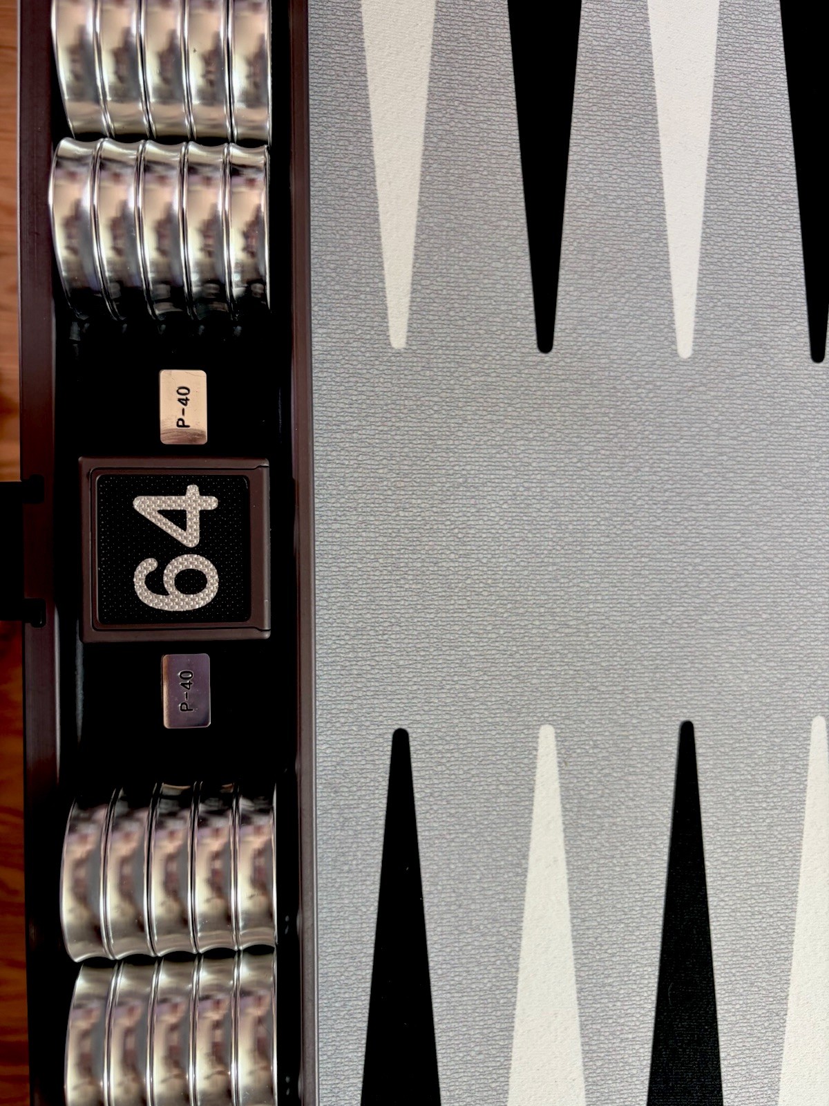 P-40 Backgammon Board Black Case Complete Game Dice Doubling Cube