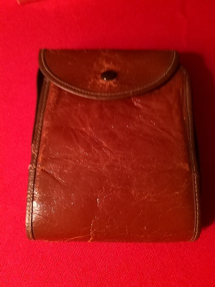 Vintage Deluxe Play Kit Leather Dice, Cards Chips Score Cards