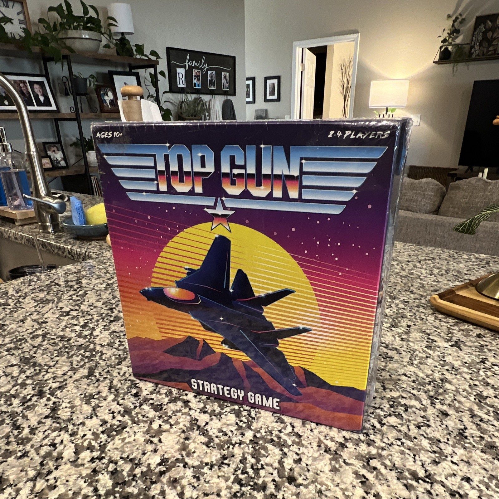 Mondo Top Gun Strategy Board Game, Complete, 2-4 Players, Ages 10+