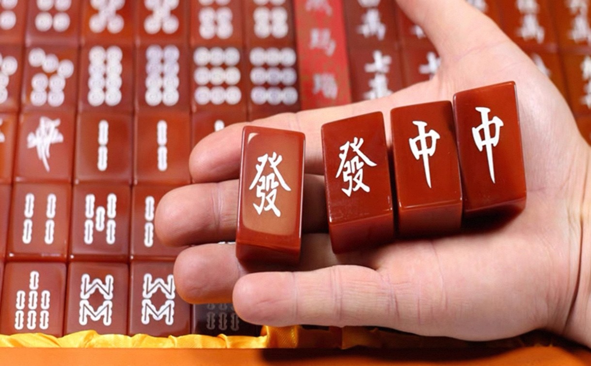 High-grade natural jade mahjong tile gift box🎁