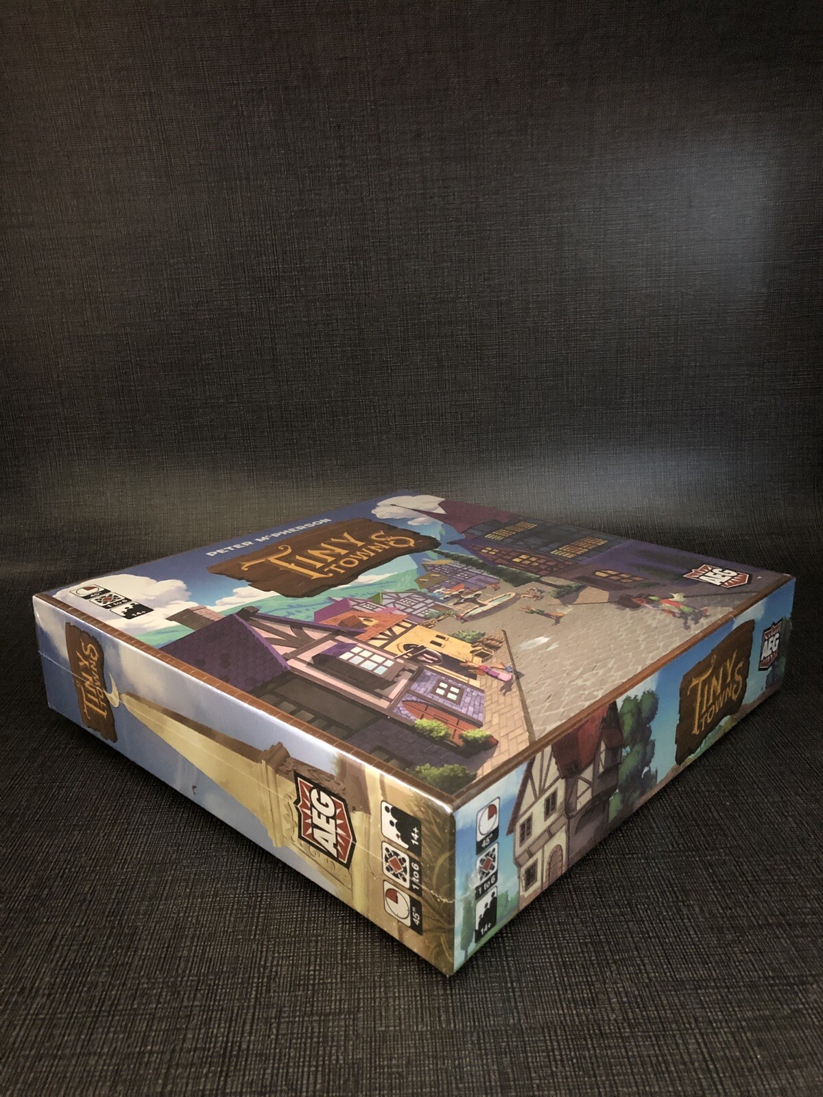 Tiny Towns – A Strategic Resource Town-Building Board Game – 1-6 Players By AEG