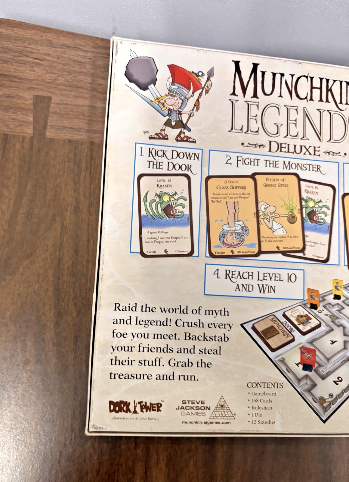 Munchkin Legends Deluxe Board Game – Steve Jackson Games – 3-6 Players Ages 10+