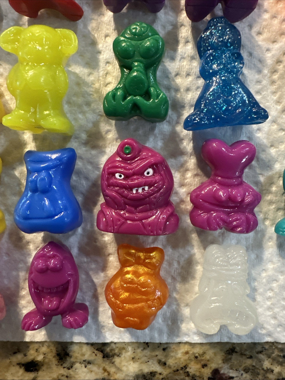 Vintage Gogo’s Crazy Bones Huge Mixed Lot Figures Gogo Toys Go Go Rare Glitter