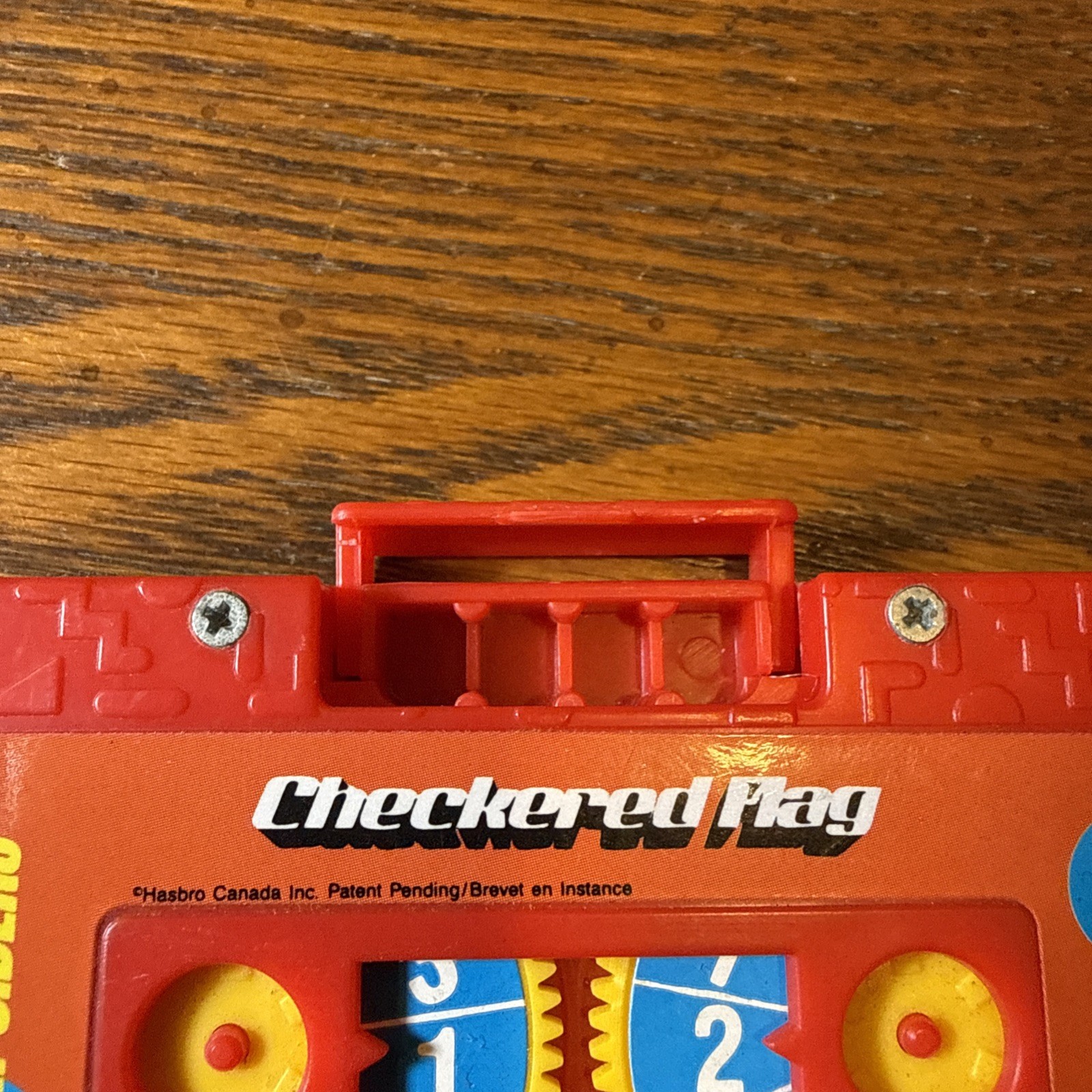 Flipsiders Checkered Flag 1987 Milton Bradley Cassette Travel Game – Complete
