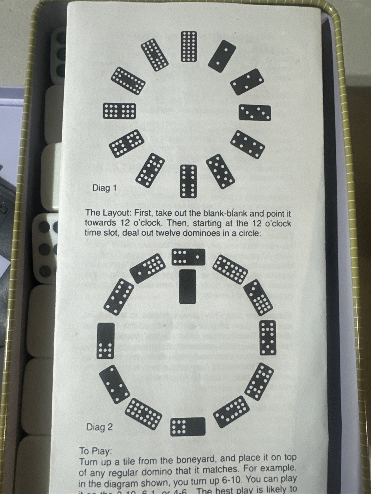 Cardinals MEXICAN TRAIN Jumbo DOMINOES Double Twelve Color Dot TIN 2005