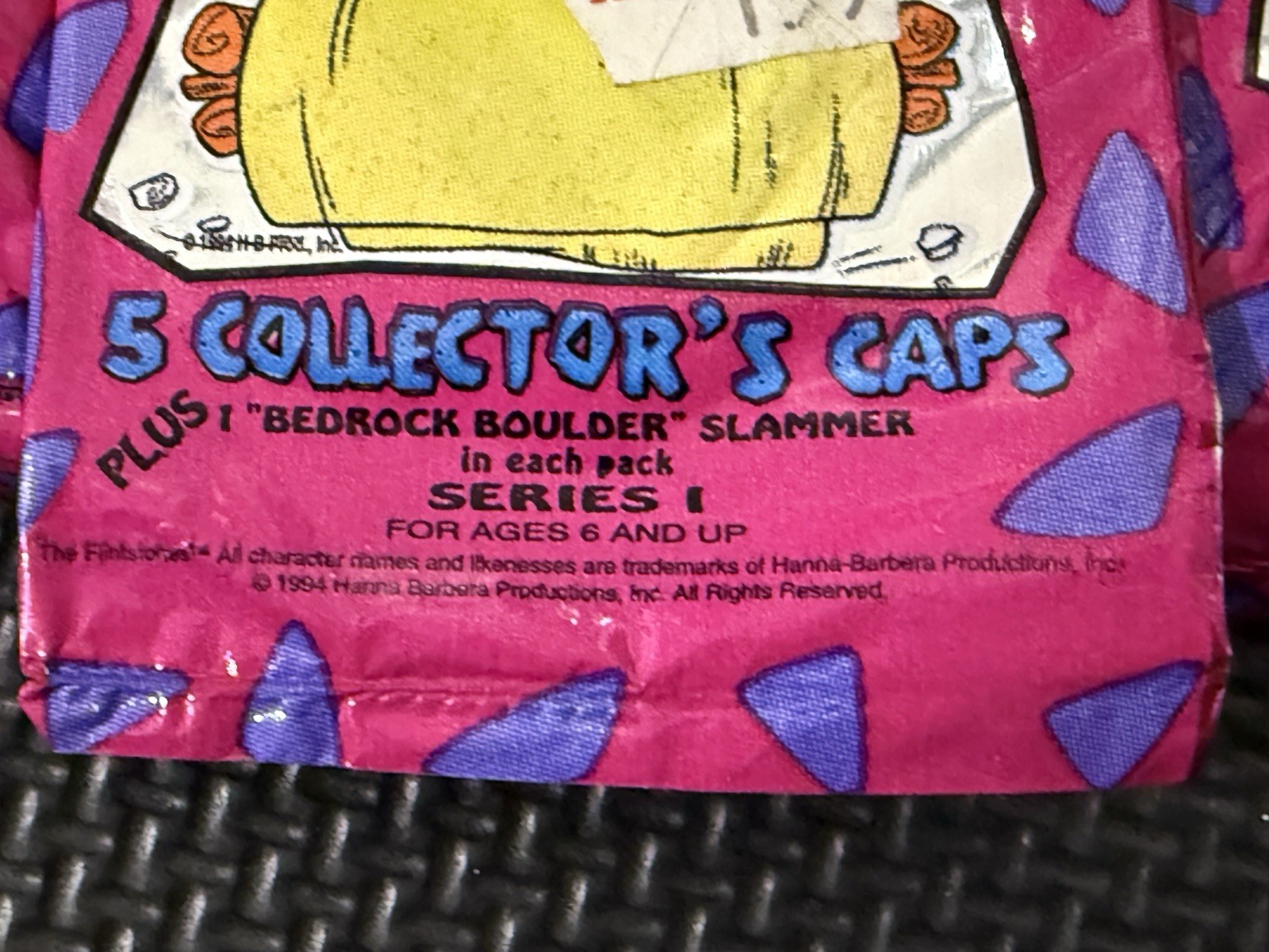 Rare Lot If 10 Packs – 1994 Flinstones Pogs Caps Hanna Barbara