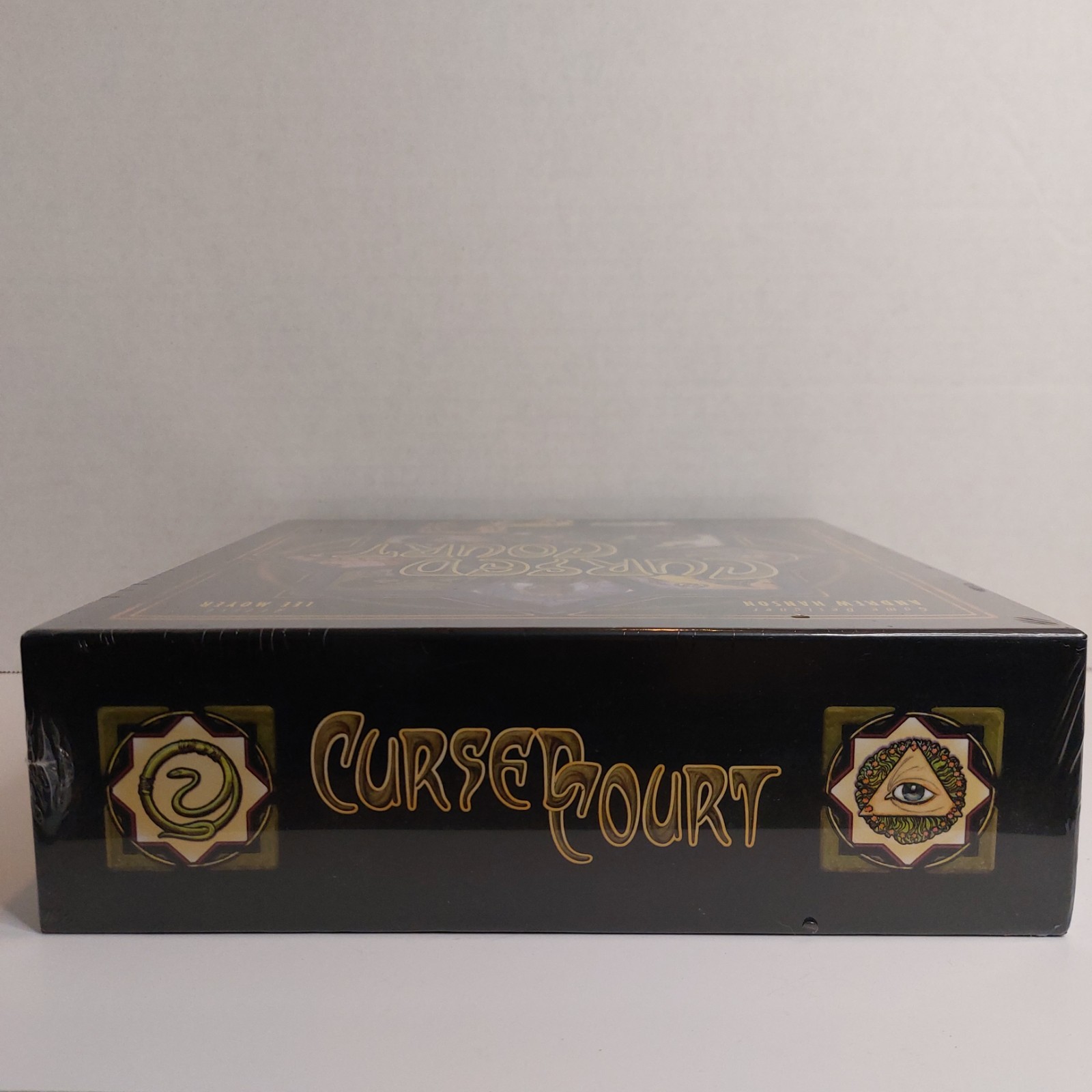 Cursed Court Board Game Atlas Games 2017 New Sealed Andrew Hanson Lee Moyer