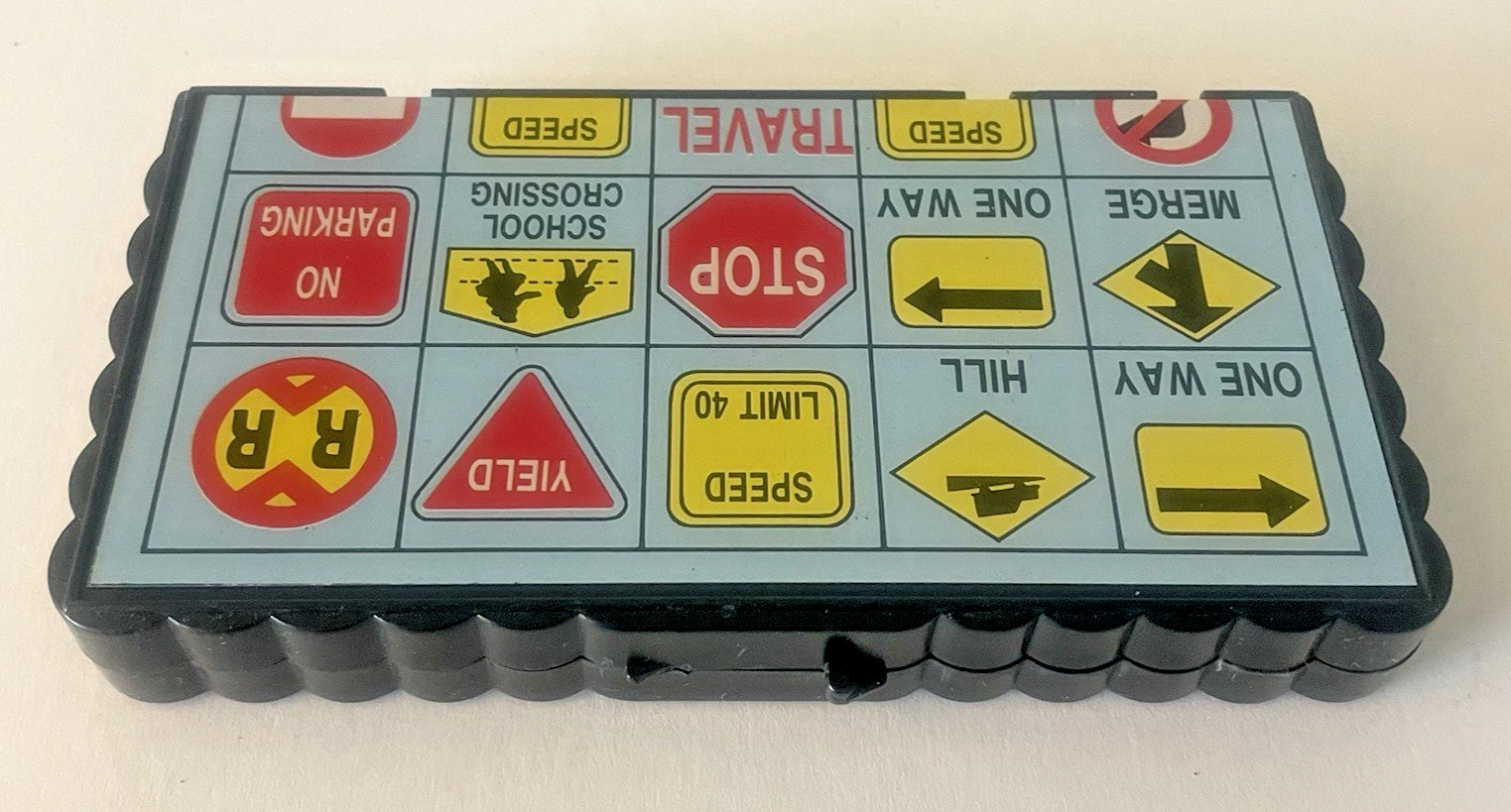 RUSS POCKET PASTIMES Magnet Travel Games 80’s Bingo Racing Space Chinese Checker