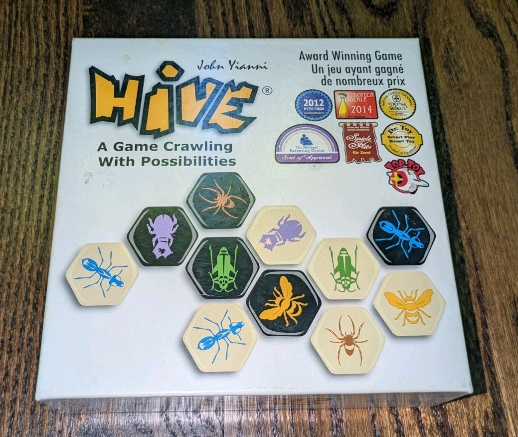 Hive Board Game Chess Variant Strategy Complete w/ Bag Queen Bee Tactical Bugs