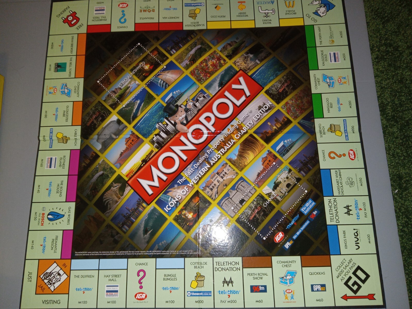 Monopoly Icons – Western Australia Charity Edition – Parts Sealed – Box Damage