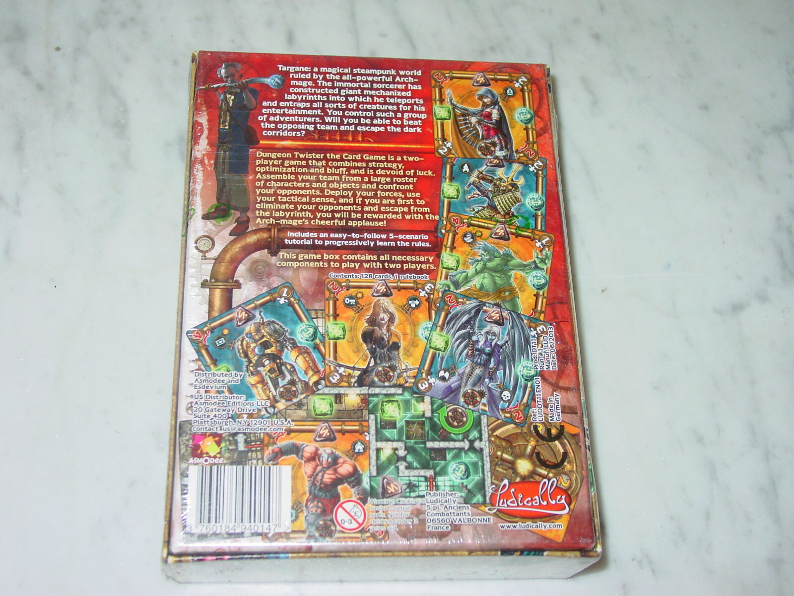 Dungeon Twister Card Game – Ludically NIB!