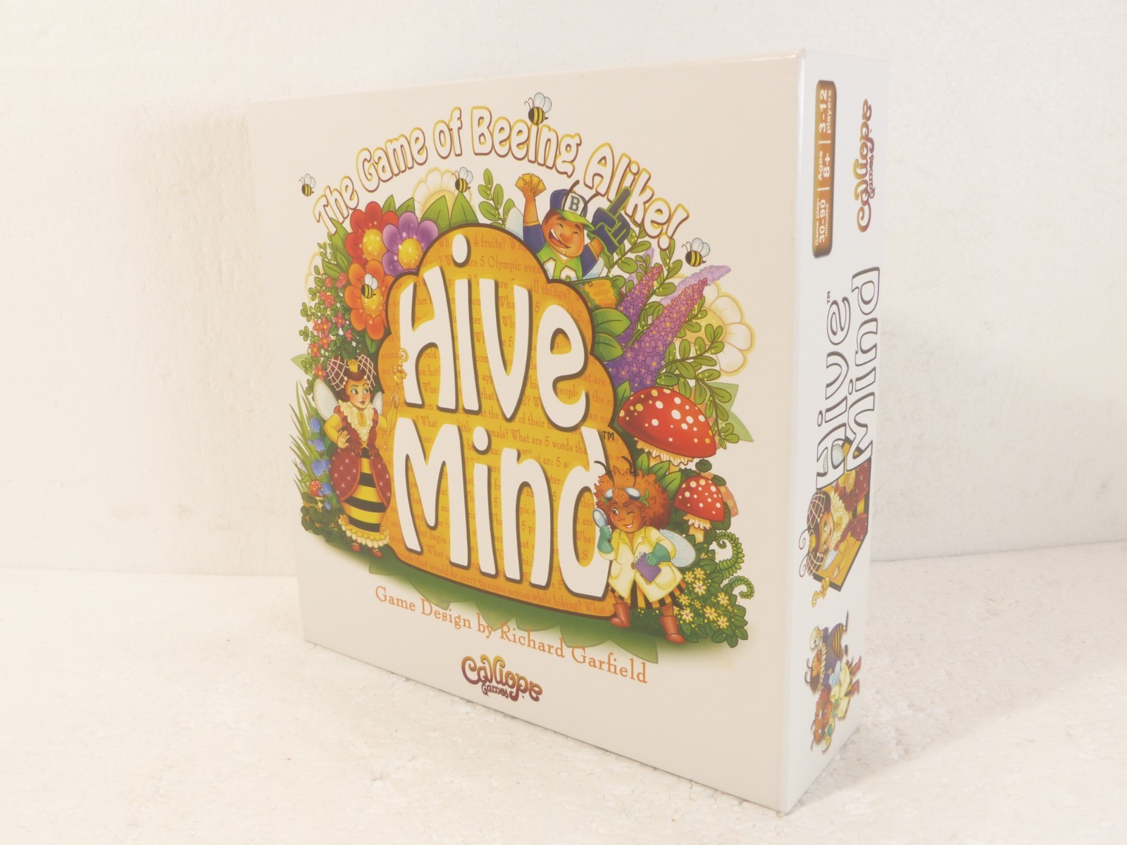 Hive Mind: The Game of Beeing Alike! [1st Edition] 2016 Calliope Board Game NEW!