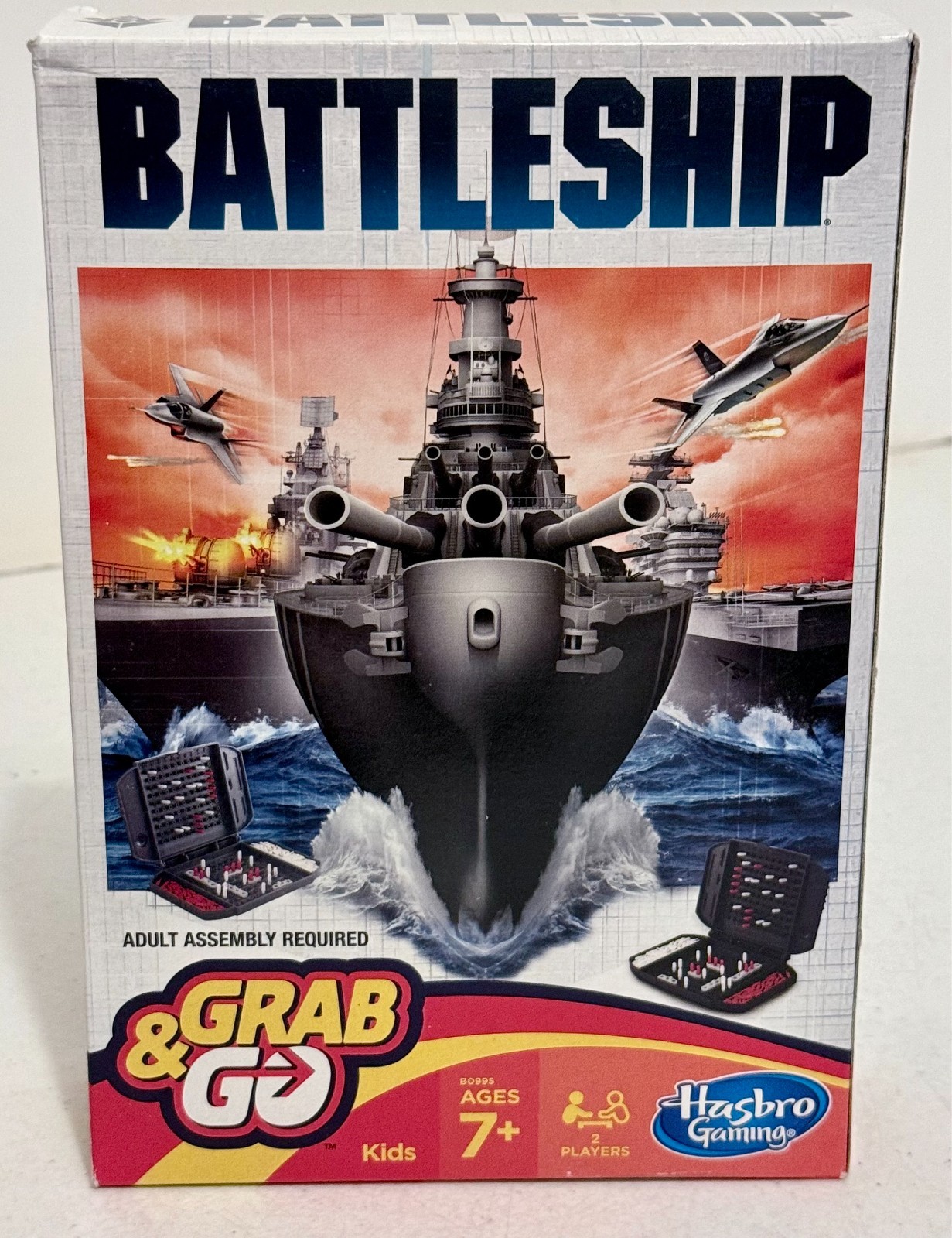GRAB & GO BATTLESHIP (Travel Size) New open box