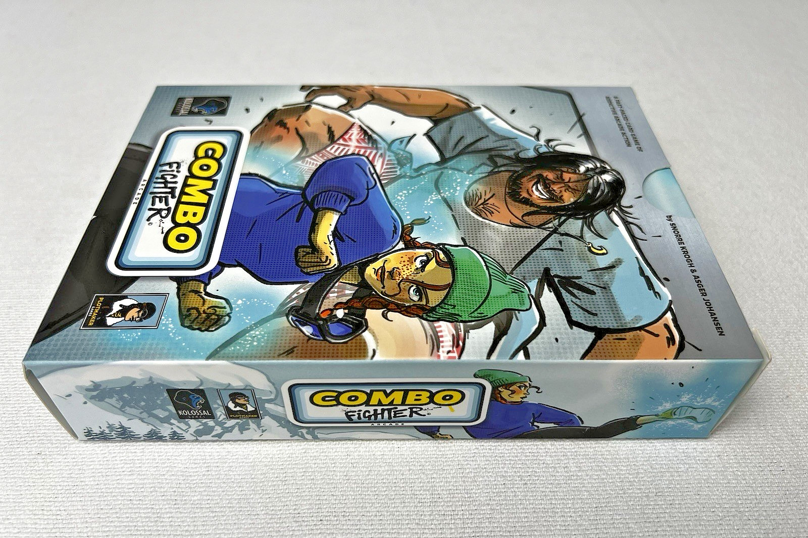 COMBO FIGHTER – 2019 Kolossal Games, verified COMPLETE- very good