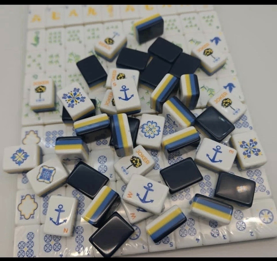 Atelier Amalfi Inspired 4-Layer Blue Back American Mahjong Tiles