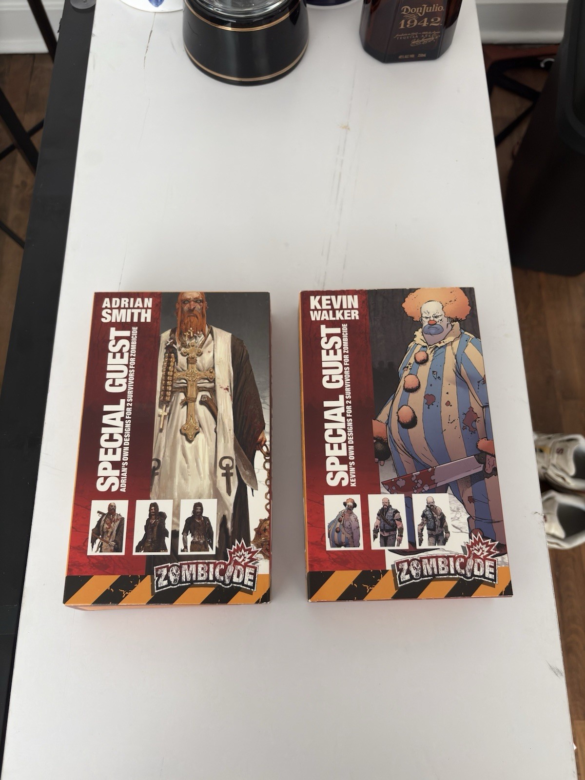 Zombicide board game lot – Zombicide – Toxic City – Prison Outbreak + extras
