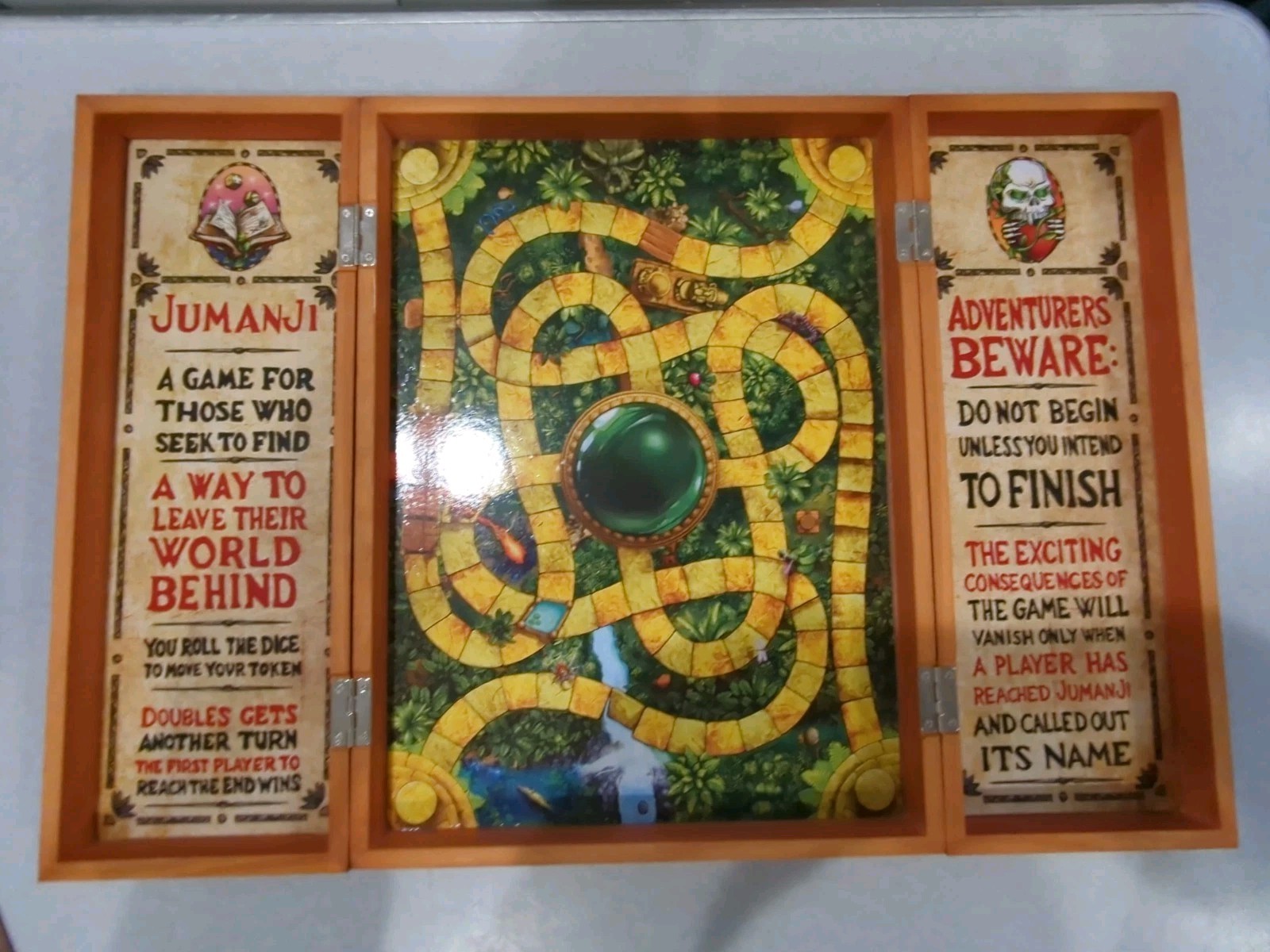 JUMANJI The Game Complete Wooden Box Edition 2021