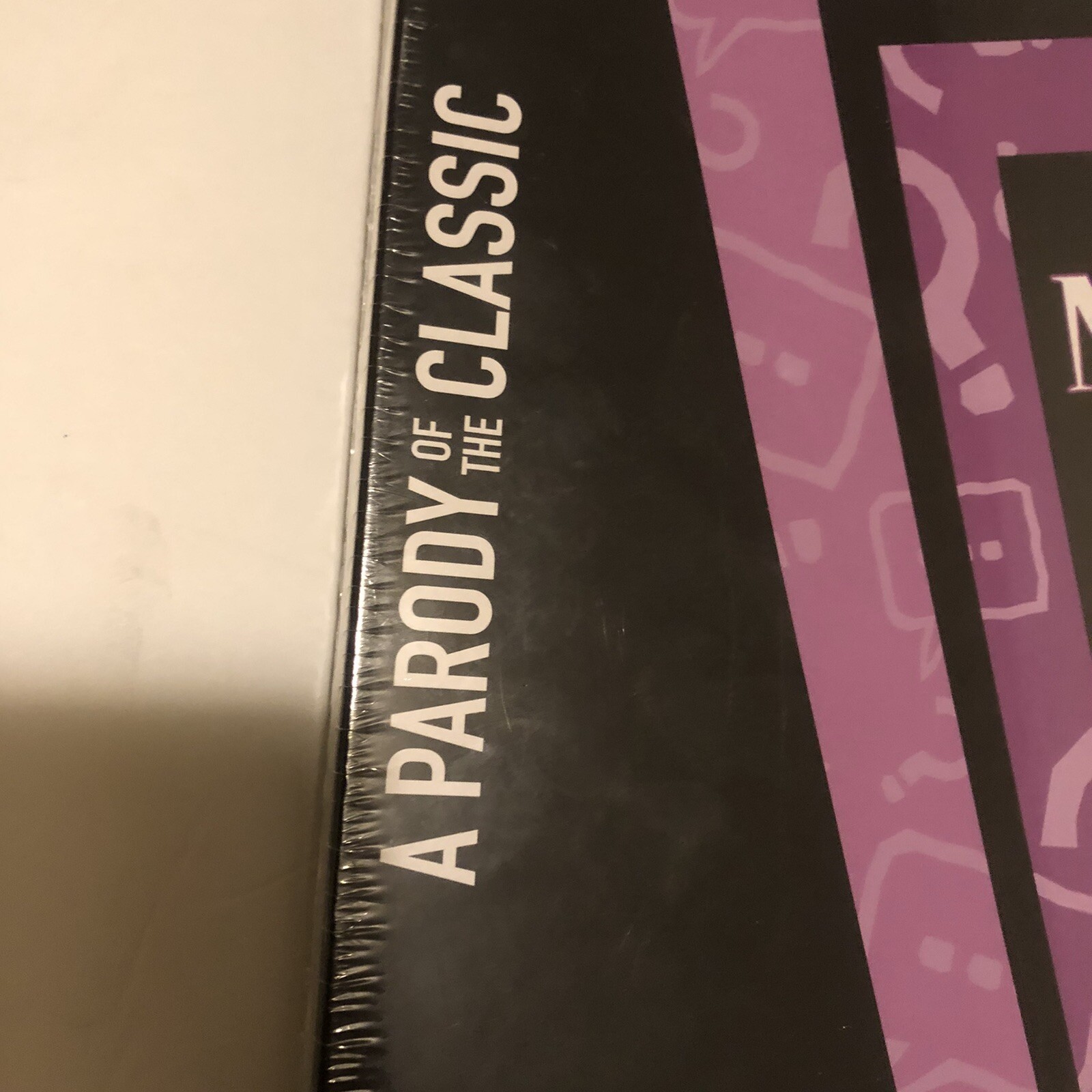 Hasbro Board Game – Mystery Date: Catfished – New