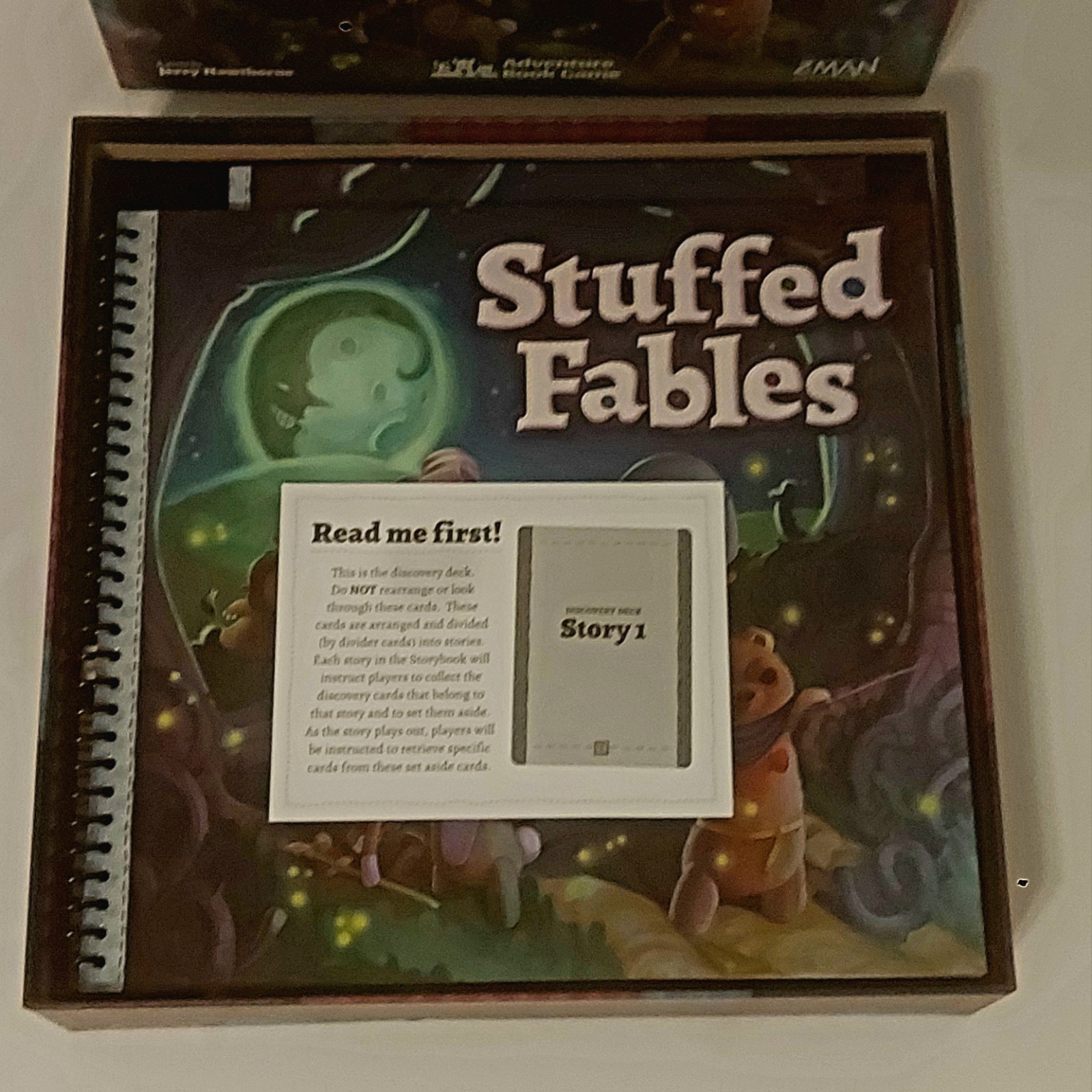 Stuffed Fables Adventure Book Game Complete W/Dice/Figures/4 Sealed Decks Z-Man