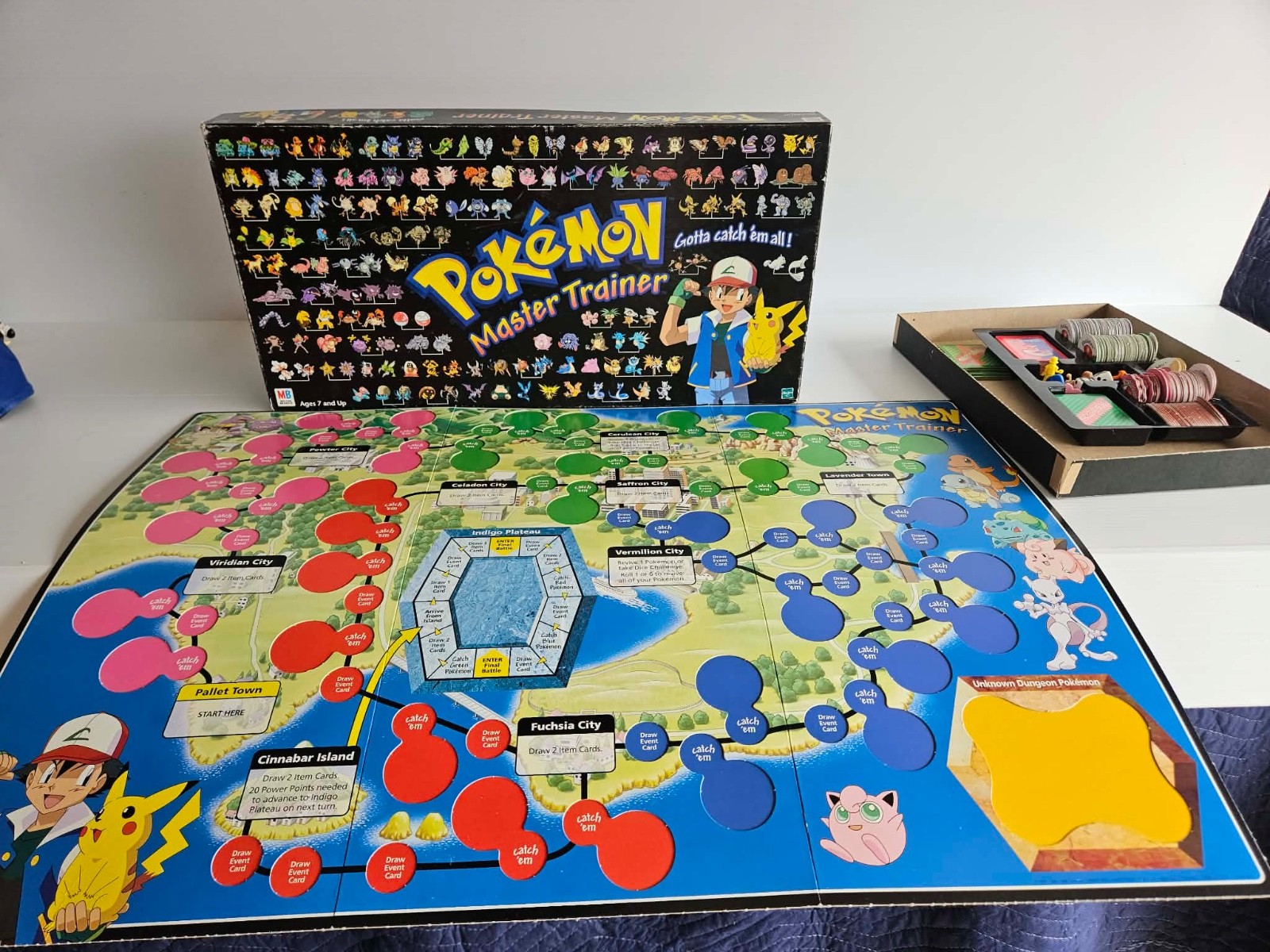 Pokémon Master Trainer 1999 Board Game MB Hasbro Nintendo Mostly Complete Vintag
