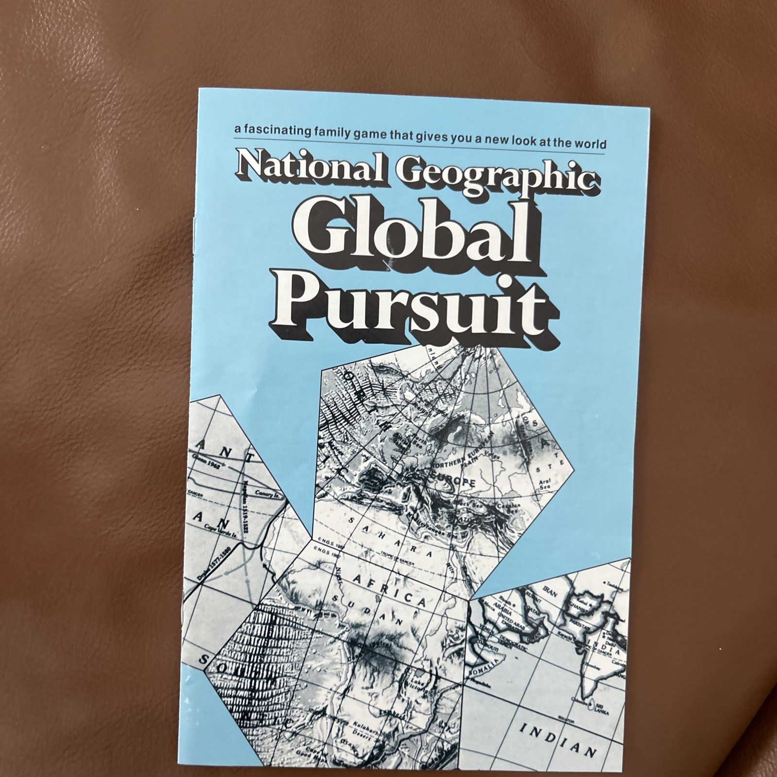 1987 Vintage National Geographic Global Pursuit Geography Board Game – Complete