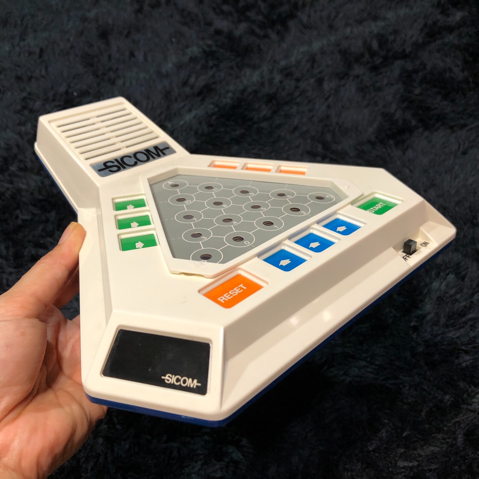 VINTAGE SICOM ELECTRONIC GAME 16 GAMES IN ONE MULTI GAME COMPUTER YONEZAWA