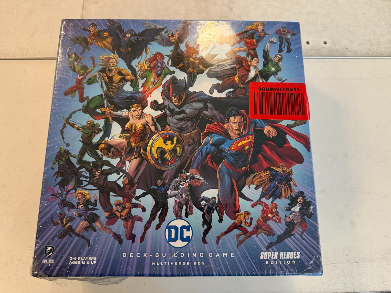 *DAMAGED BOX* DC Deck-Building Game: Multiverse Box – Super Heroes Edition