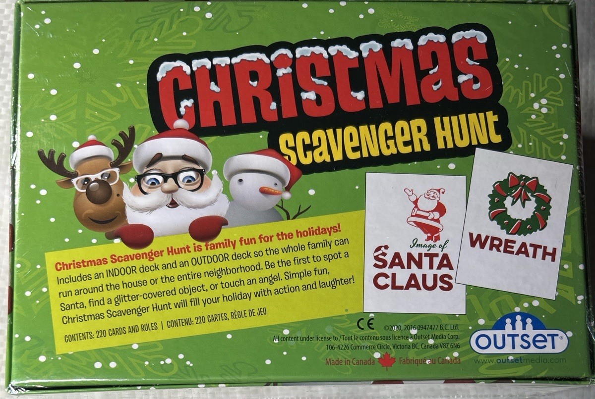 Christmas Scavenger Hunt Game NEW Sealed Outset Holiday Family Party