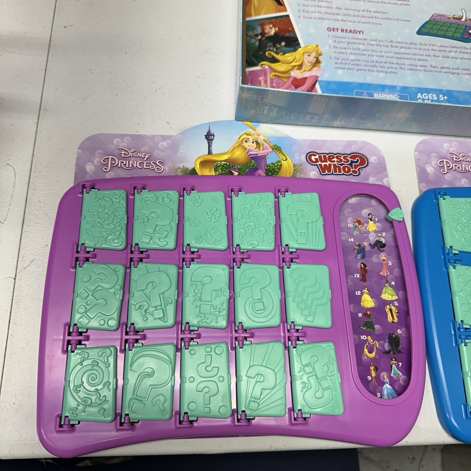 Disney Princess Guess Who? Guessing Game Hasbro – COMPLETE – NO MISSING PIECES