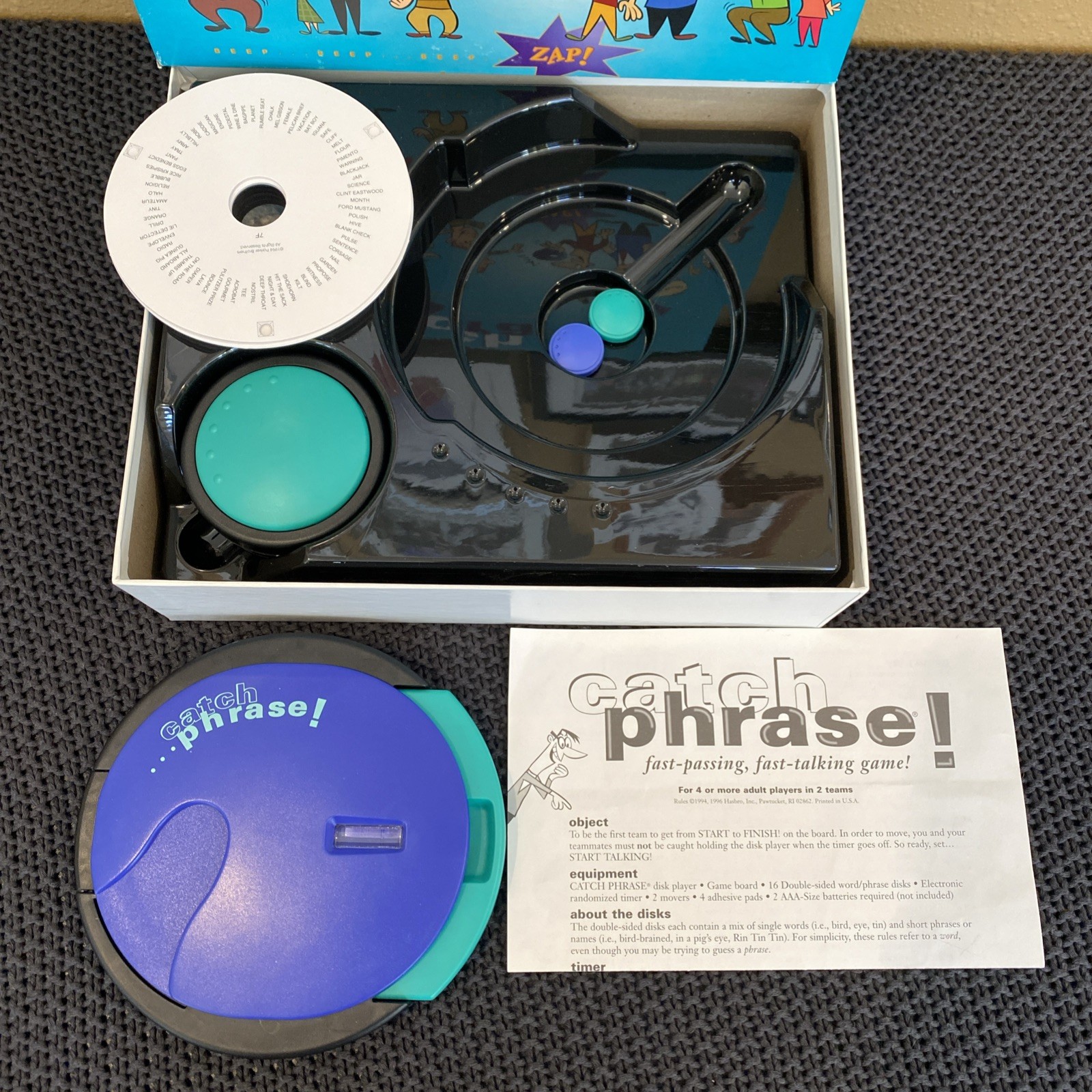 Vintage Catch Phrase Party Game 1994 Original Ed. 100% complete MINT CONDITION