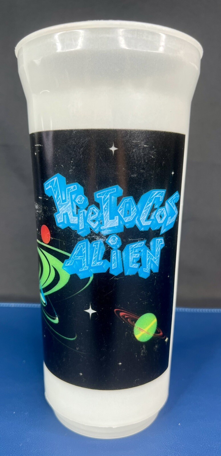 Crazy Bones Hielocos Coca-Cola Alien 32oz Promotional Glow-in-the-Dark Cup