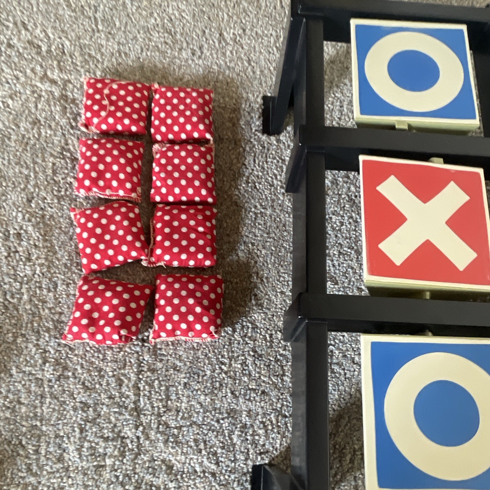 Ideal Toss Across Vintage Tic-Tac-Toe Game 2 Players Ages 6+ 1969 MPN 2112-1