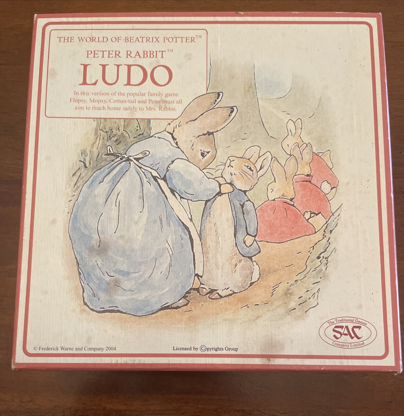 Peter Rabbit Ludo Board Traditional Game Company Wood Pieces Beatrix Potter 2004
