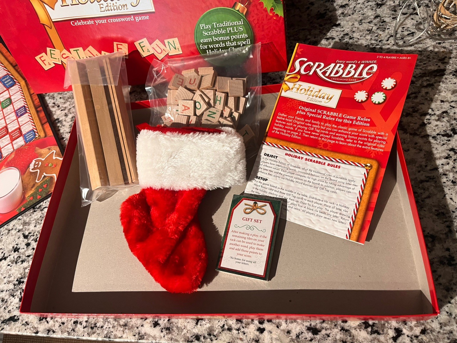 Scrabble HOLIDAY EDITION Board Game Christmas Red & Green Letter Tiles NEW