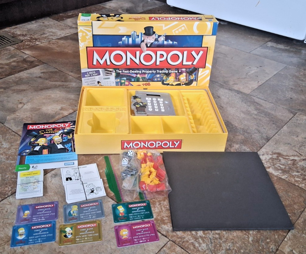 Monopoly: The Simpsons Electronic Edition Board Game