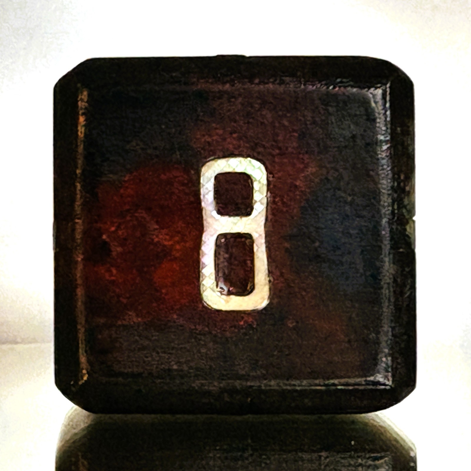 Stellar Sanctuary – Twilight’s Sacred Space – Backgammon Doubling Cube 36mm