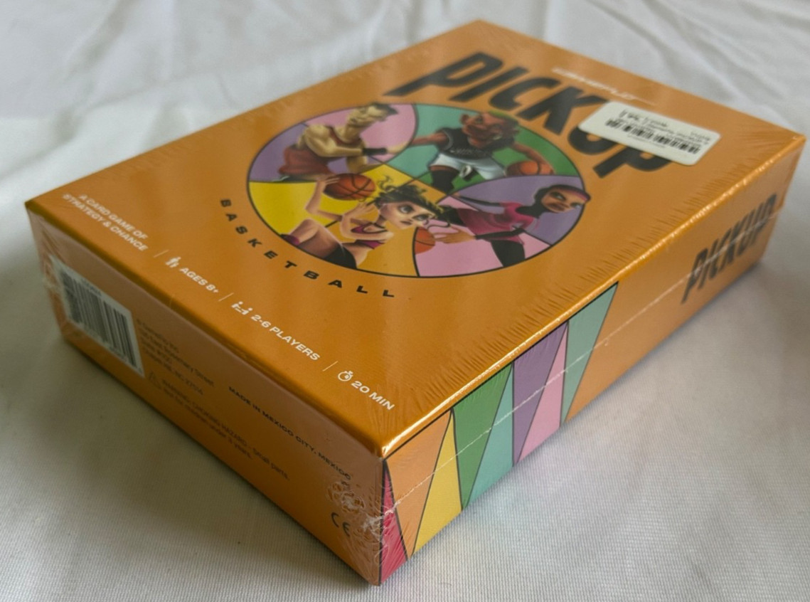 Gameflo Pickup Basketball Card Game. New/Sealed 2-6 Players Ages 8+ Strategy