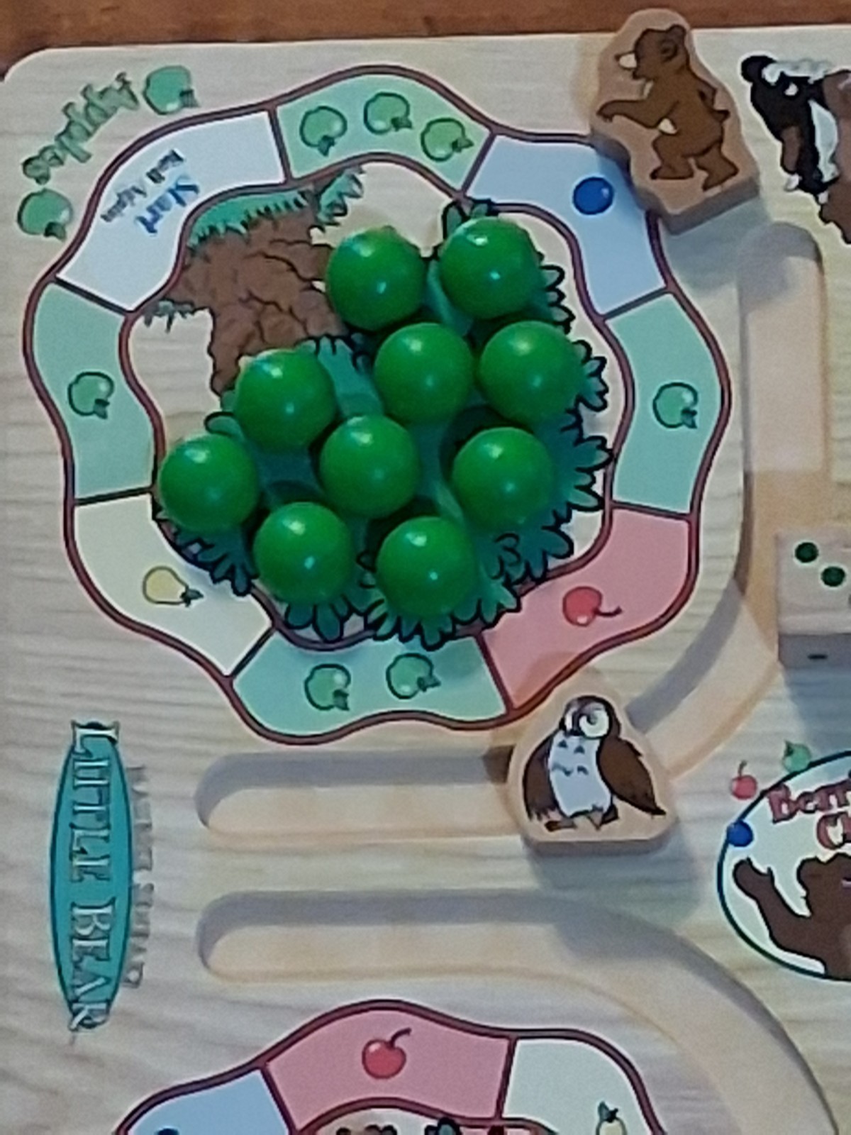Maurice Sendak’s Little Bear Berries Cherries Apples & Pears Wood Game-Orig Box