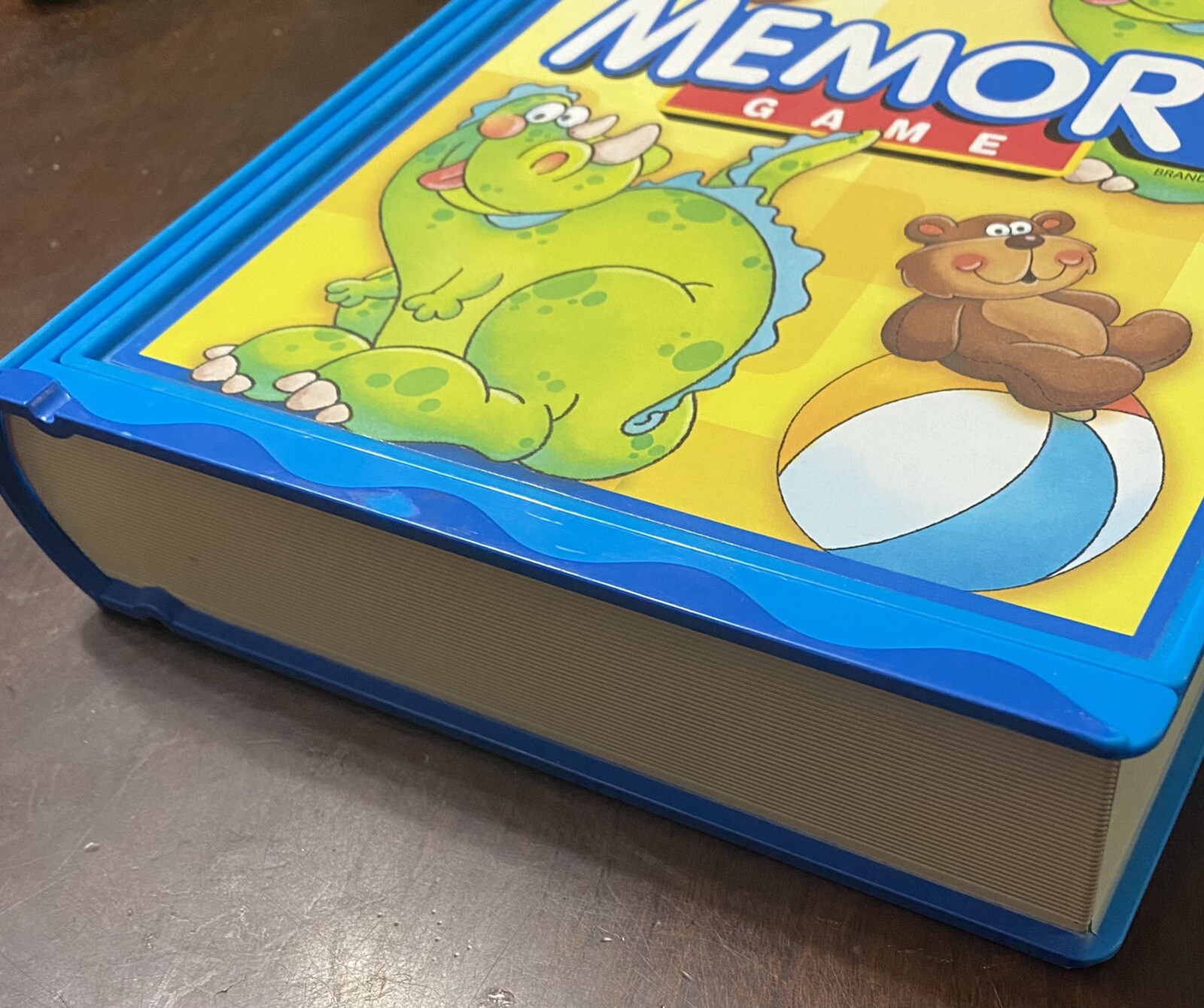 2005 Milton Bradley MB Original Memory Matching Game – Book Format Box – Nice!