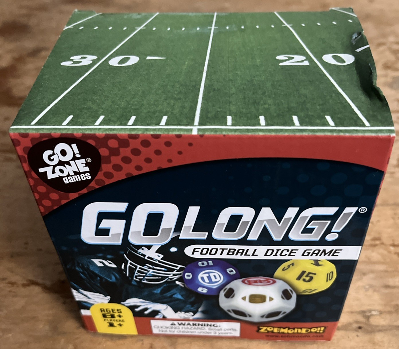 **NIB**GO LONG Football Dice Game Zobmondo Complete