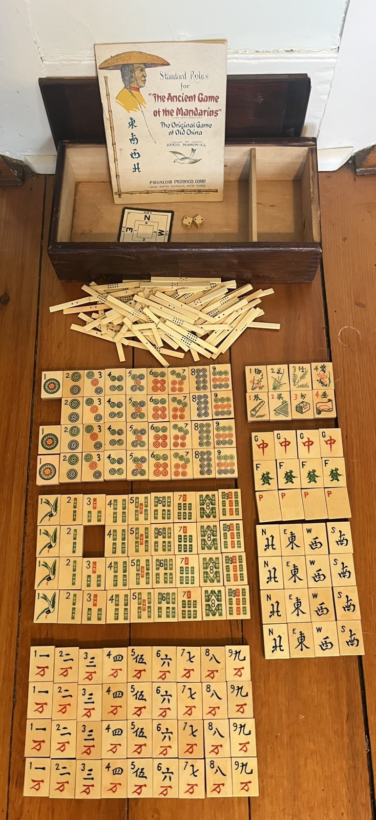 Vtg 1920s French Ivory Pyralin Mahjong Set original Box 142 tiles two-layer wood