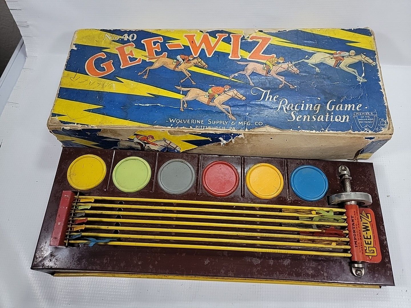 Vintage Gee-Wiz No.40 – Racing Game Tin Litho Simulator Wolverine Horse