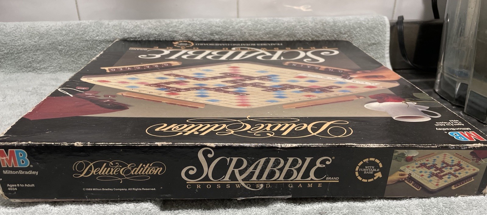 Milton Bradley Scrabble Deluxe Crossword Board Game Rotating Turntable 1988