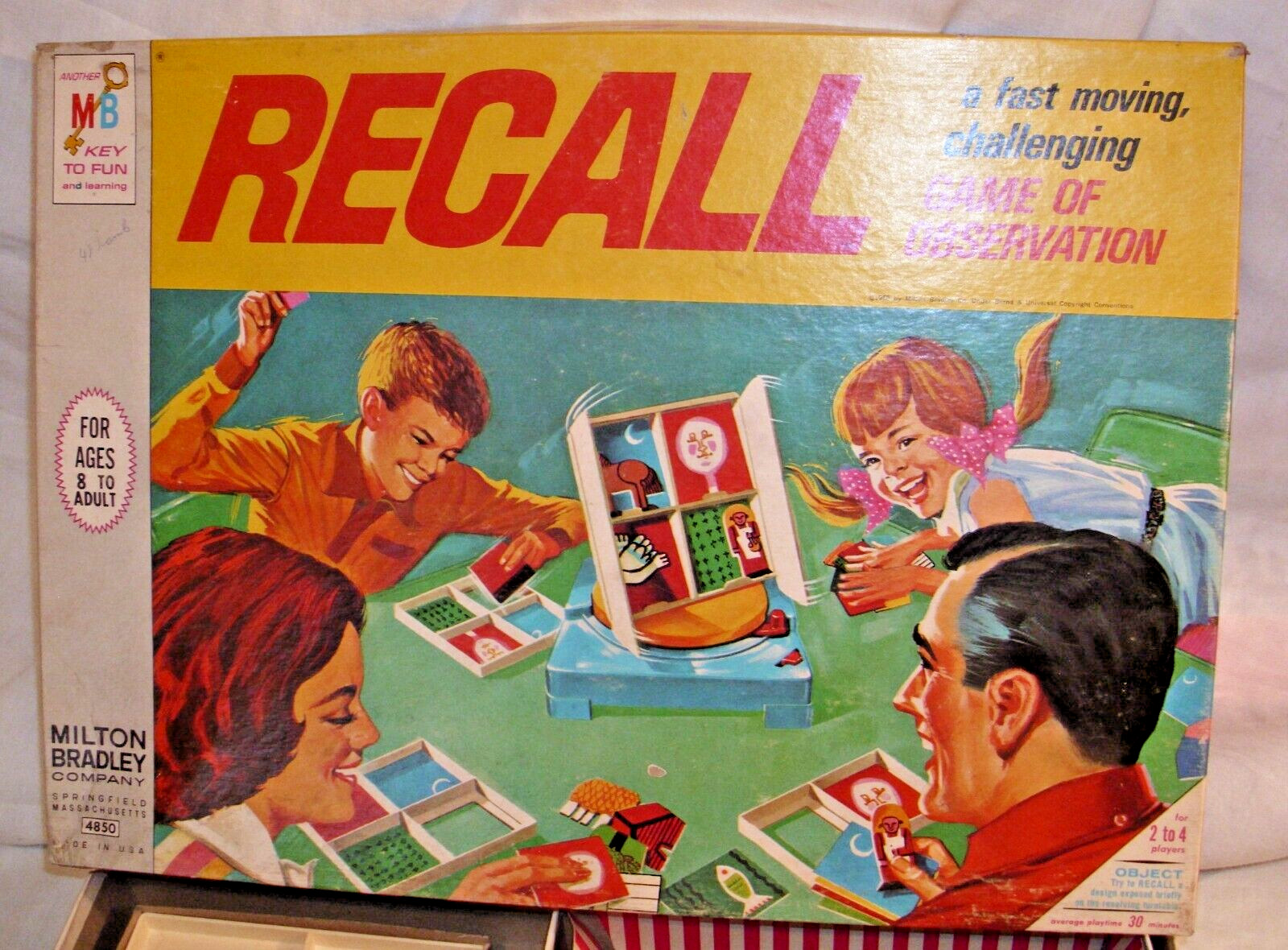RECALL OBSERVATION MEMORY GAME MILTON BRDLEY BOXED 1968 COMPLETE