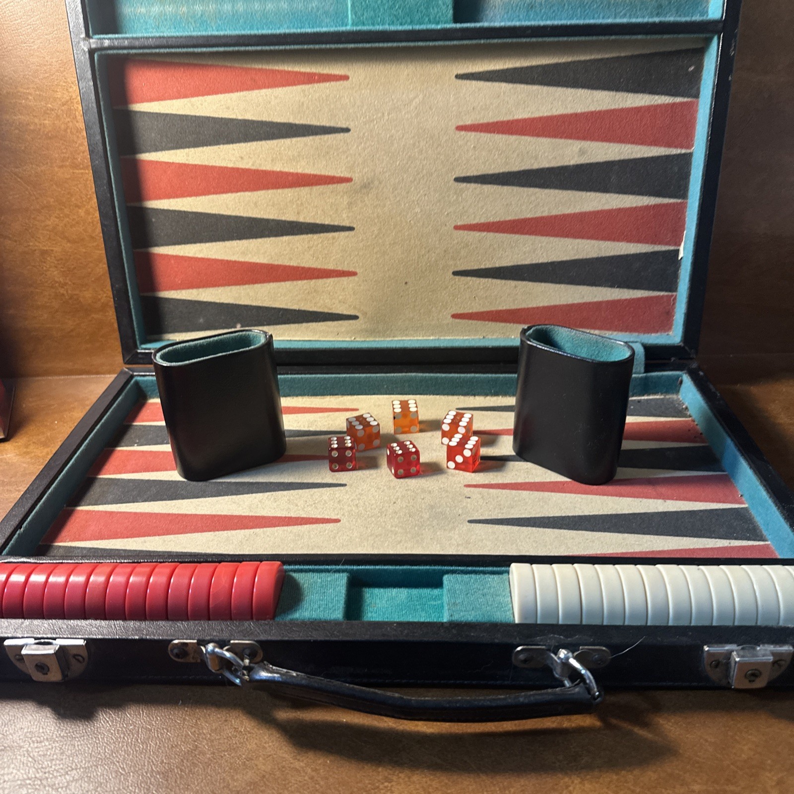 VTG Backgammon Board Game Set Faux Leather Brown Tan/black-red Stripes 18X12”