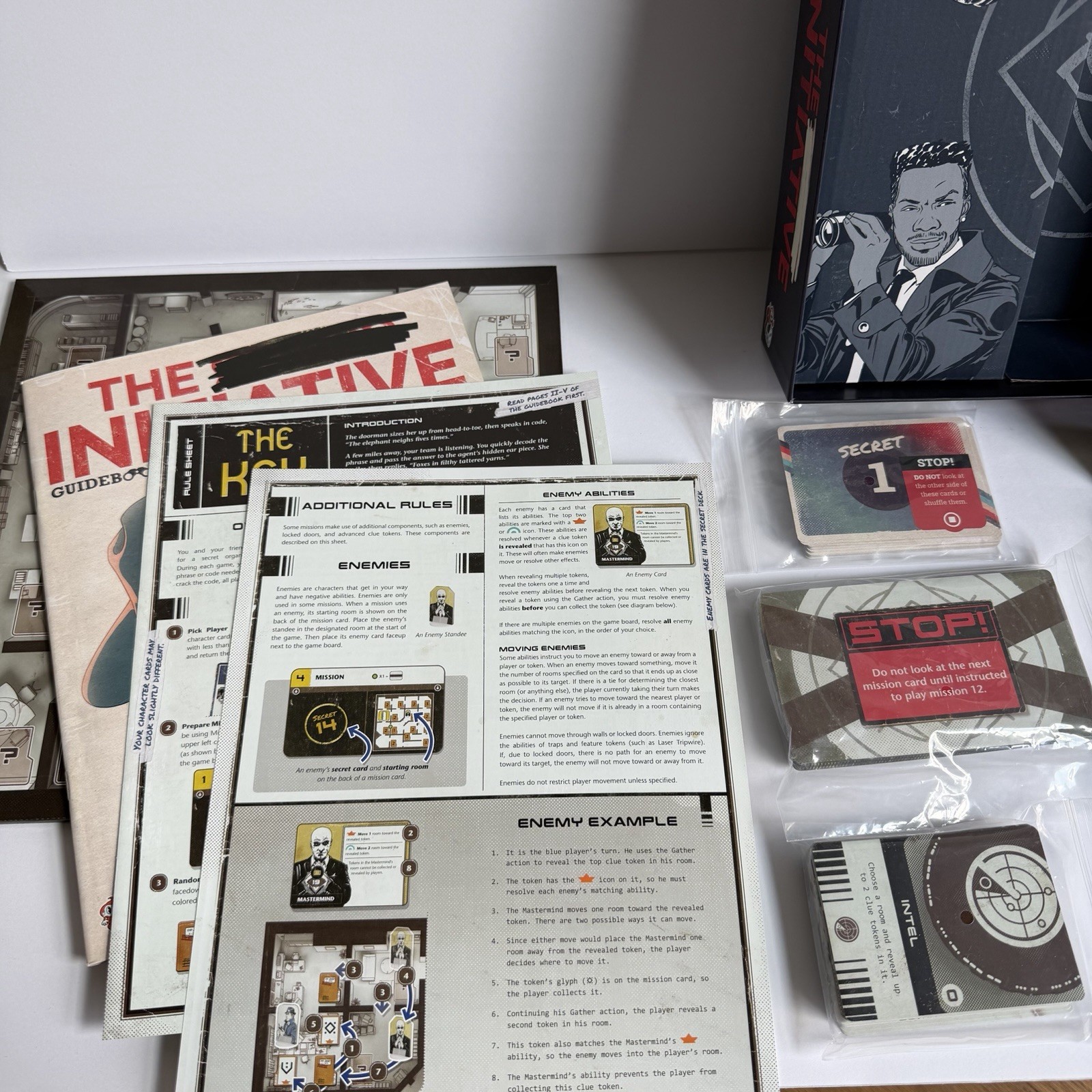 The Initiative Cooperative Codebreaking Board Game Unexpected Games COMPLETE