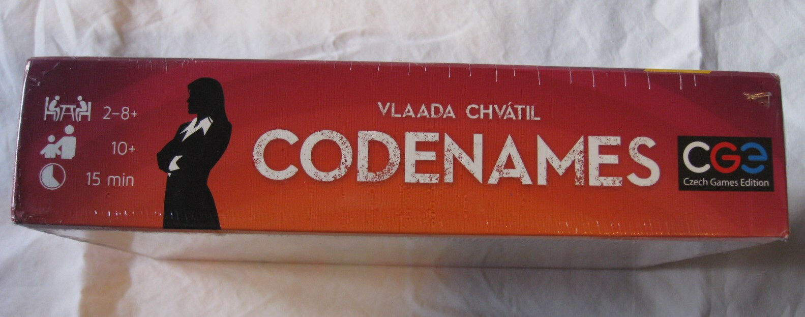 CODENAMES WORD GAME, VLAADA CHVATIL, NEW, UNOPENED BOX, GOLDEN GEEK 2015 AWARD