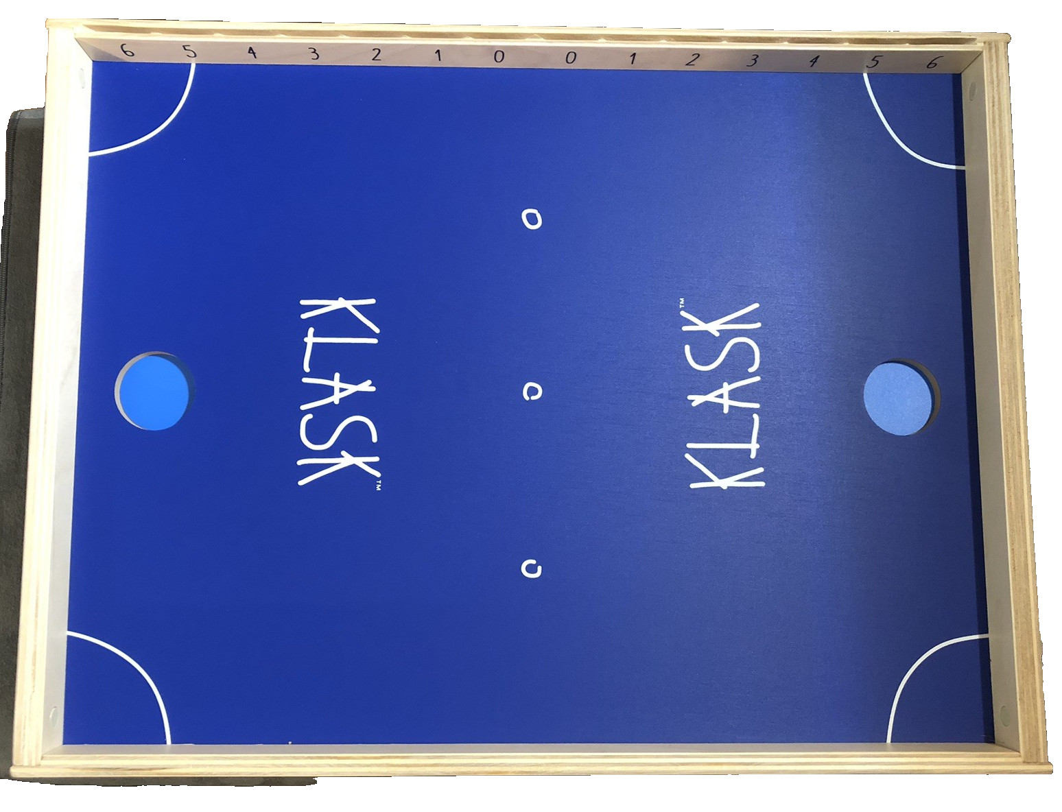 New Klask WOOD Board Game An Epic Magnetic 2 player Battle 8 and Up